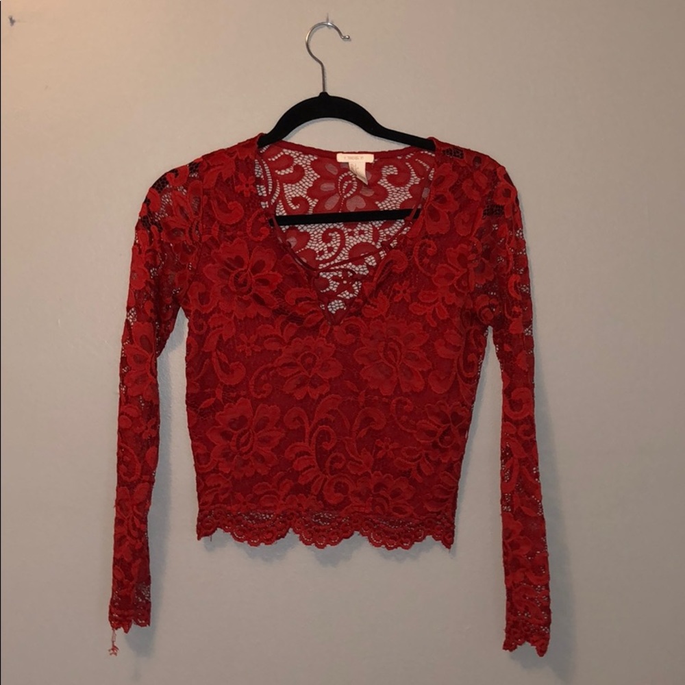 lace red long sleeve